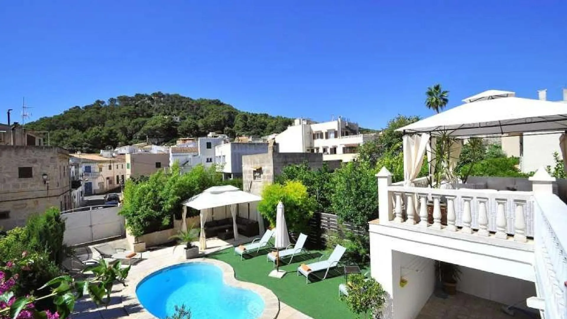 Ferienhaus Mit Privatpool Fuer 9 Personen Ca 240 Qm In Capdepera, Mallorca Nordostkueste Von Mallorca location